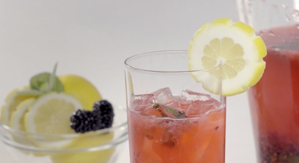 Sparkling blackberry mint lemonade