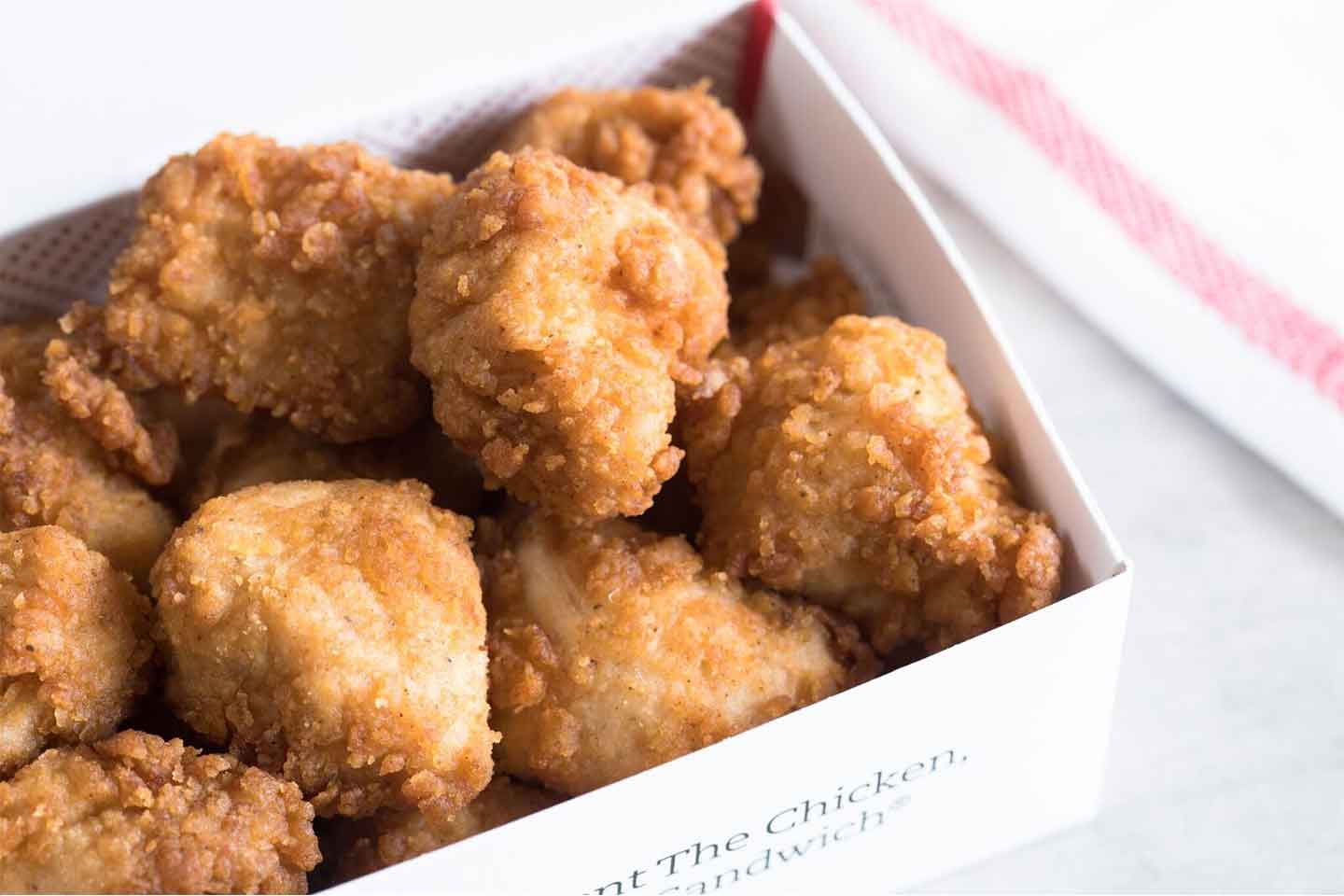 chick fil a 8 count nugget meal calories